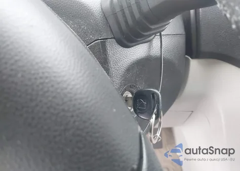 2009 Saturn Vue 4-Cyl Xe z USA, uszkodzony, nr VIN 3GSCL33P89S530161